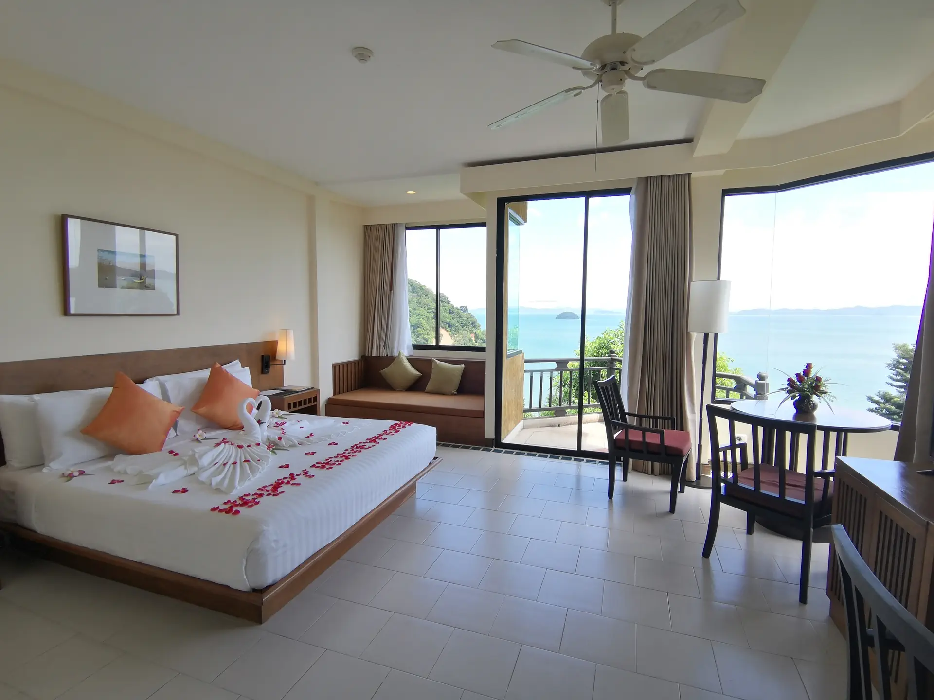 Supalai Scenic Bay Resort & Spa