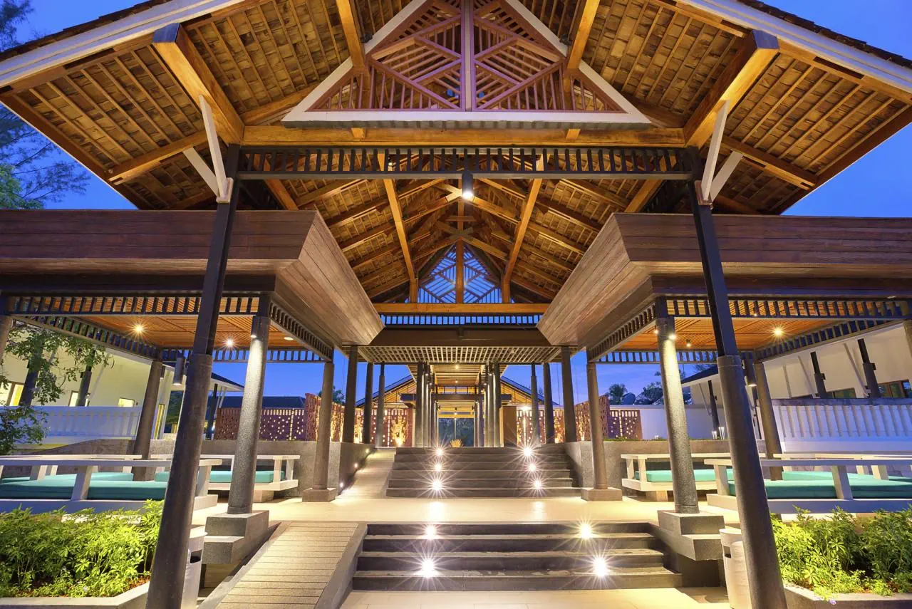 Outrigger Khao Lak Beach Resort (ex. Manathai Khao Lak) - zdjęcie 43