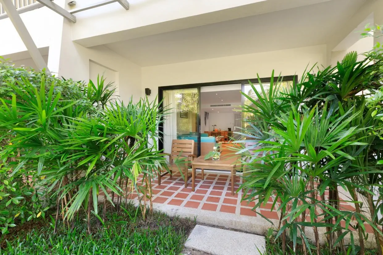 Outrigger Khao Lak Beach Resort (ex. Manathai Khao Lak) - zdjęcie 51