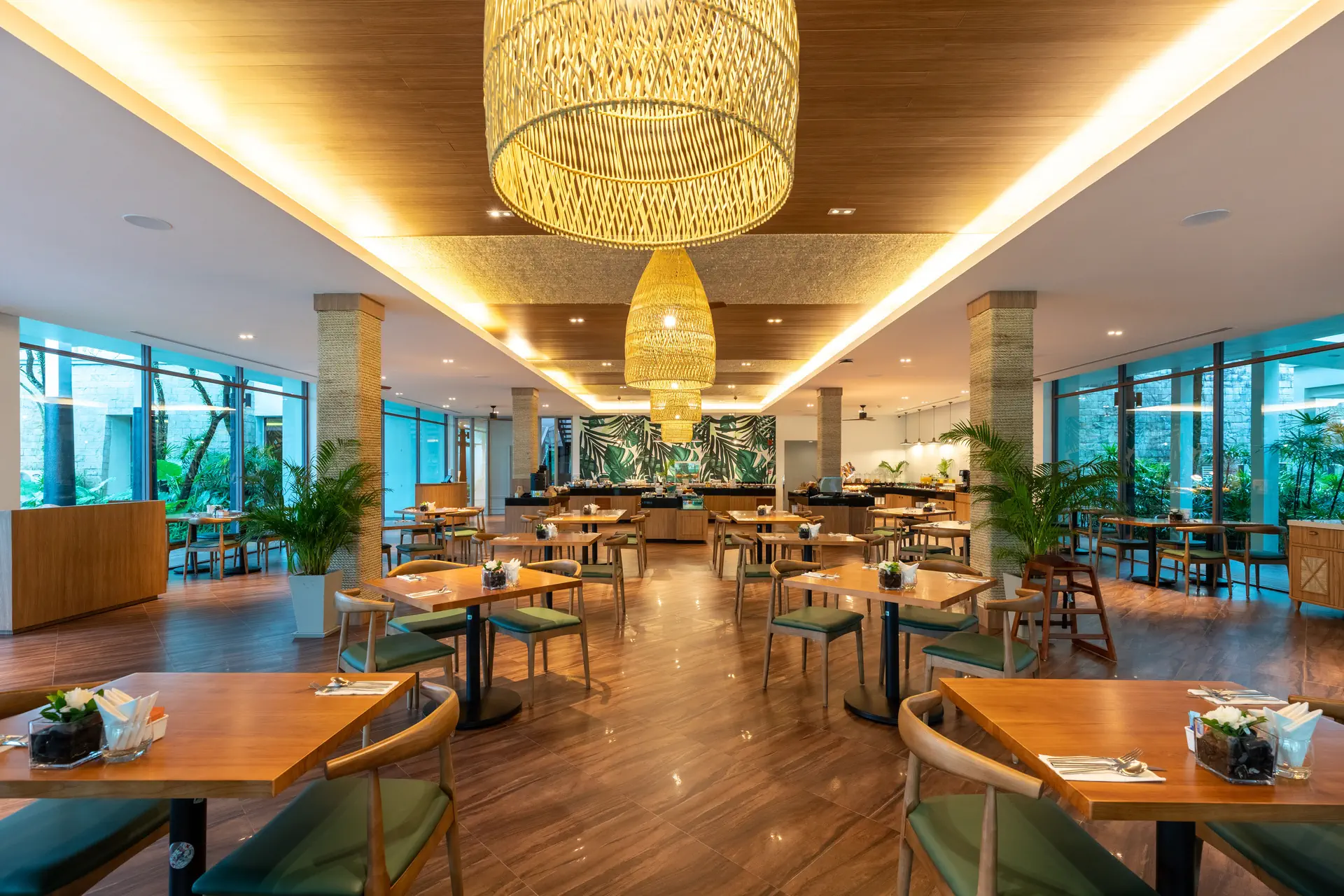 Outrigger Khao Lak Beach Resort (ex. Manathai Khao Lak) - zdjęcie 25