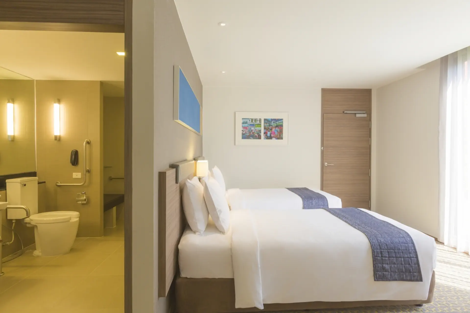 Holiday Inn Express Bangkok Sathorn - zdjęcie 12