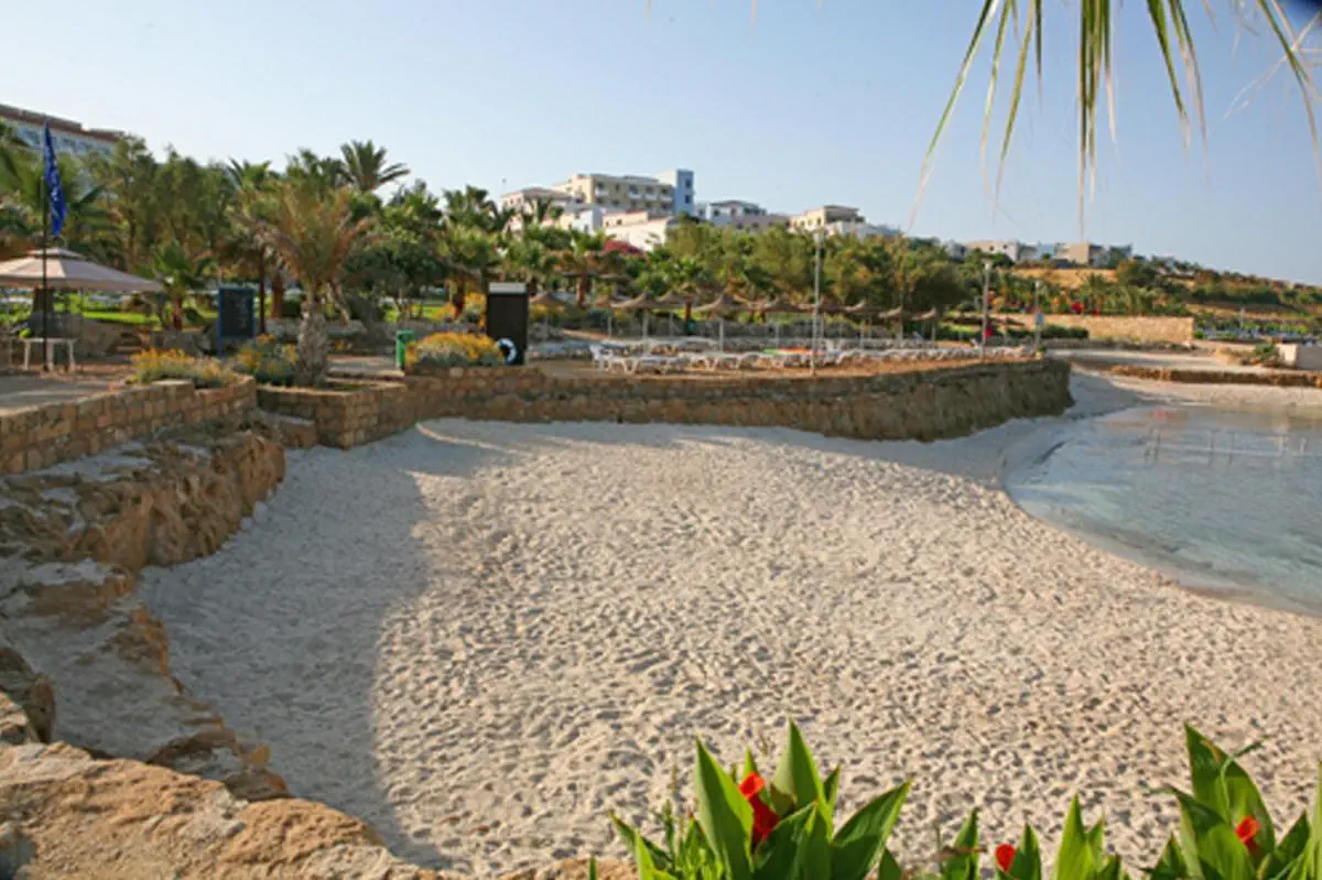 St. George Beach Hotel and Spa Resort - Adults Only