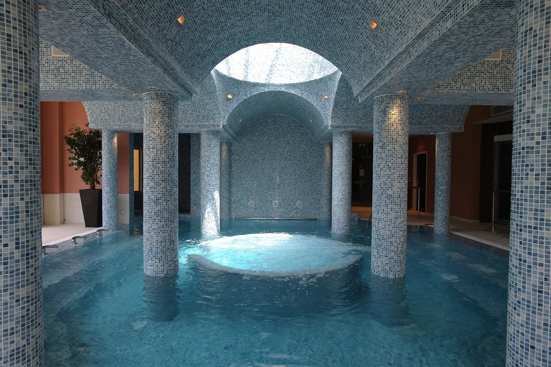 St. George Beach Hotel and Spa Resort - Adults Only