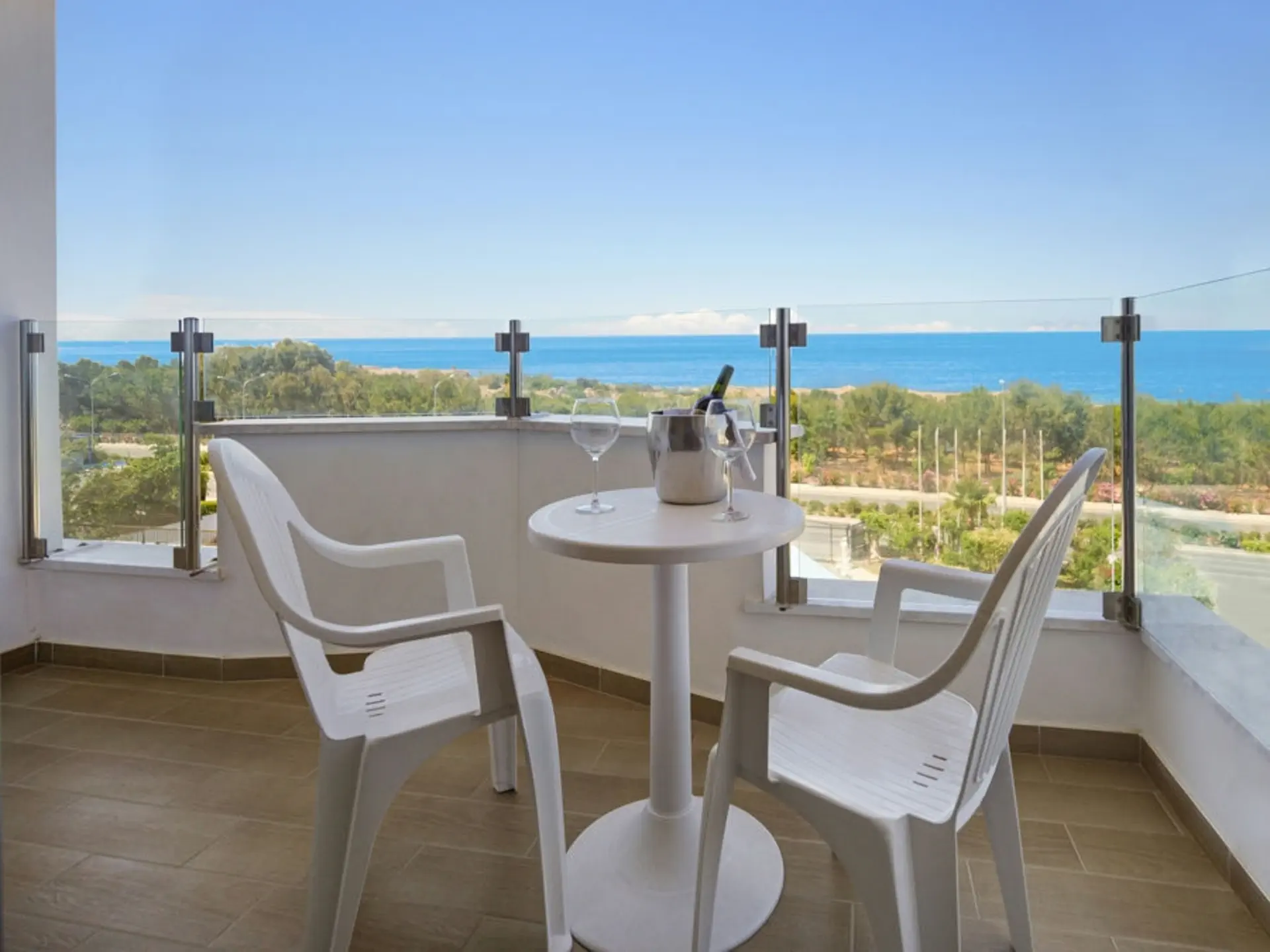 Avlida Hotel