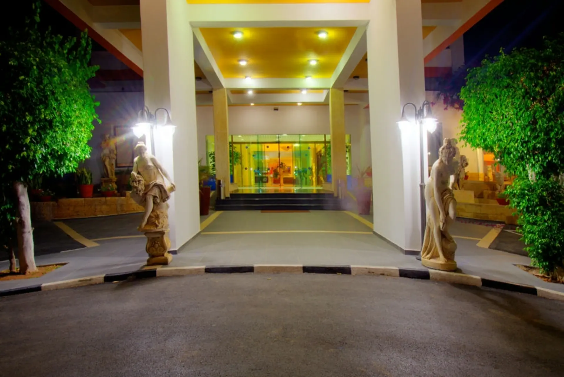 Avlida Hotel