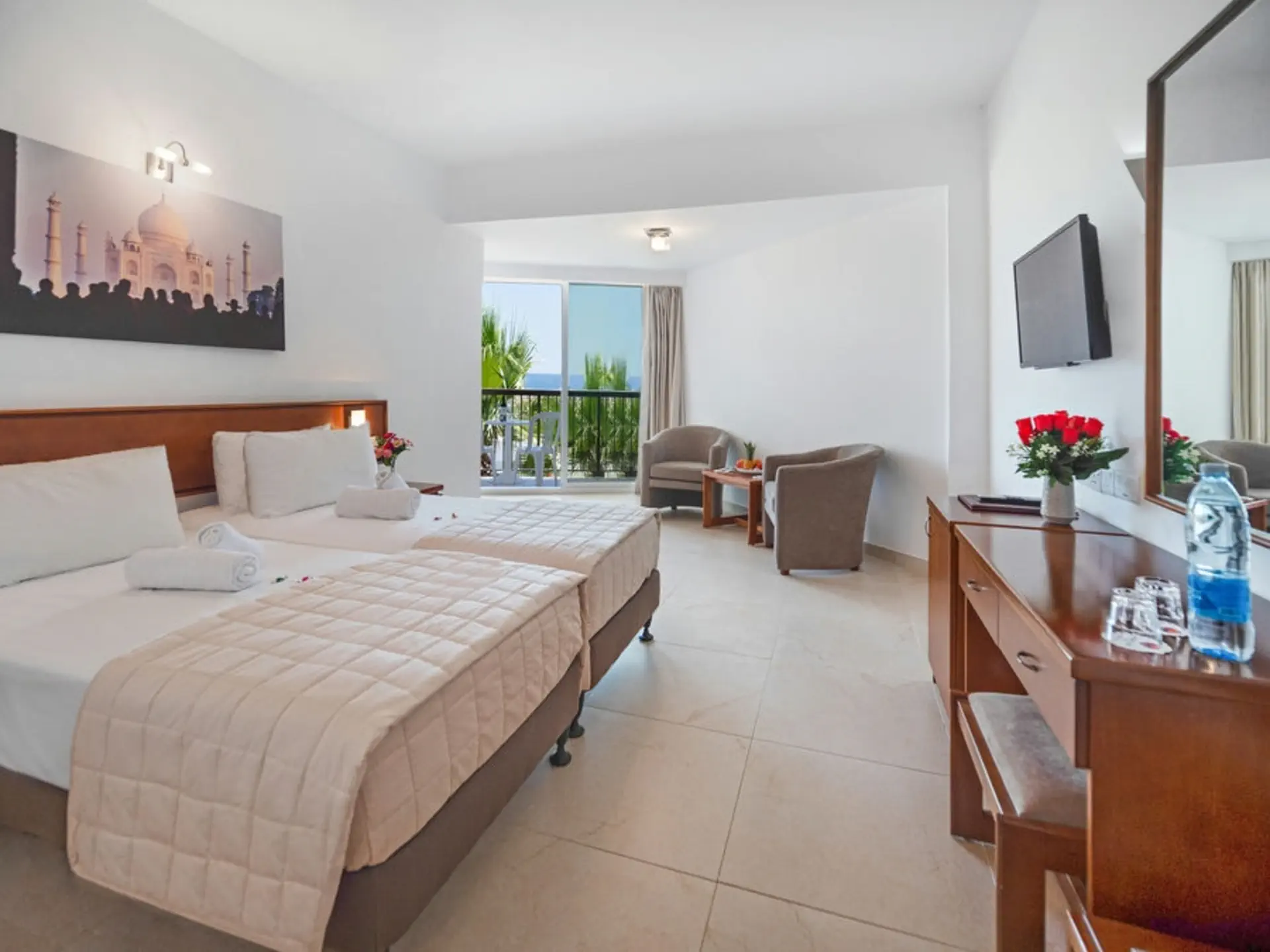 Avlida Hotel