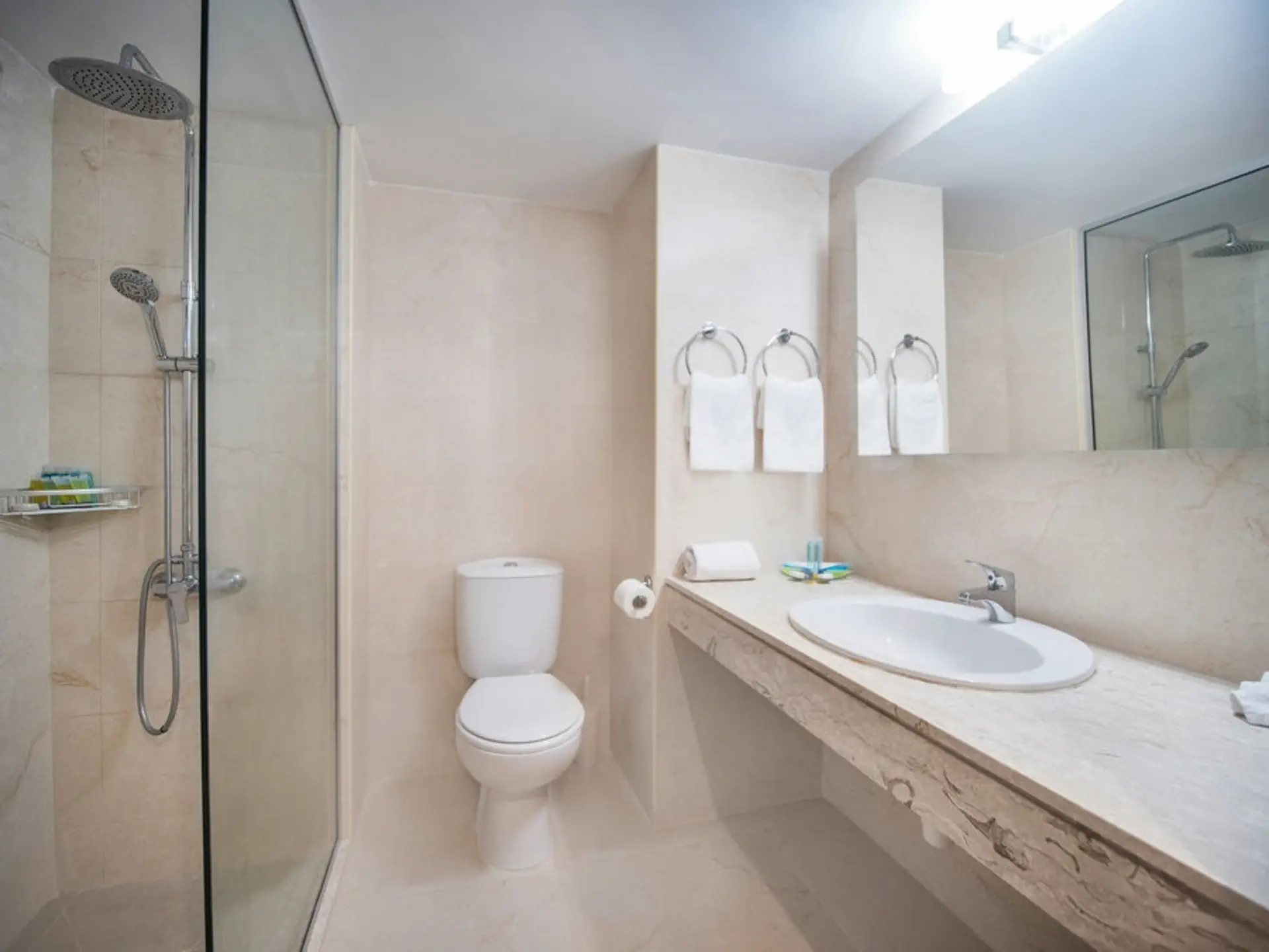 Avlida Hotel