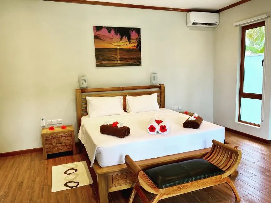 Anse Soleil Beachcomber (Mahe Hotel)