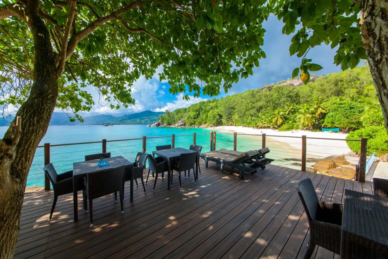 Anse Soleil Beachcomber (Mahe Hotel)