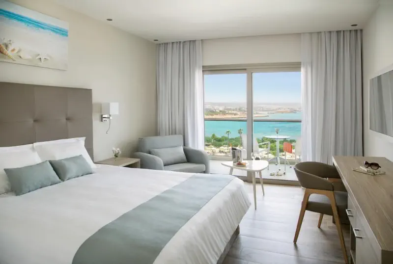 Asterias Beach Hotel