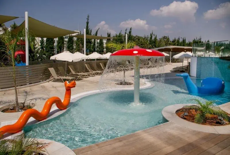 HOTEL Asterias Beach Hotel