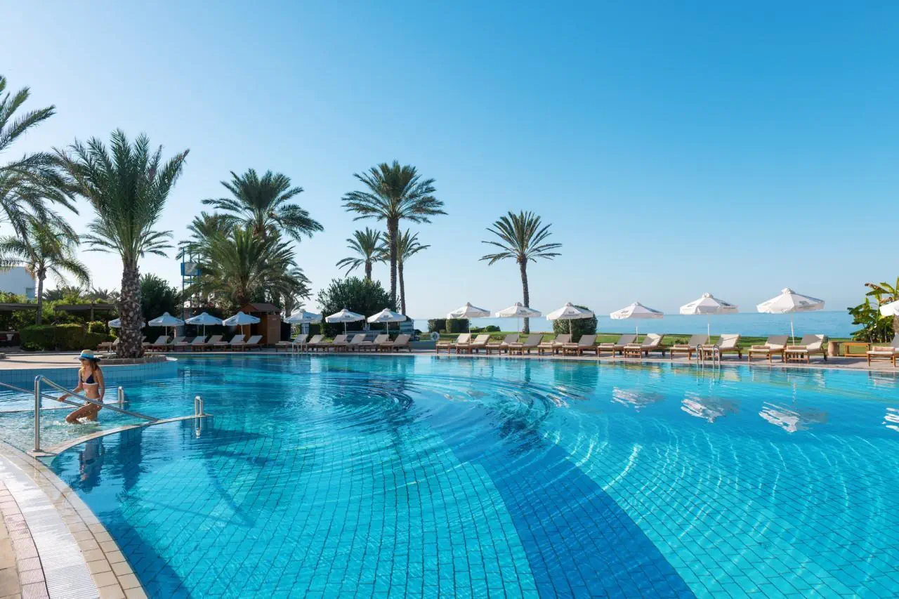 HOTEL Constantinou Bros Athena Beach Hotel