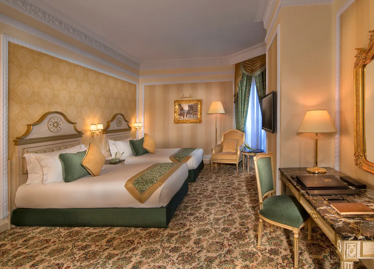 Royal Rose Abu Dhabi, a Curio Collection by Hilton - zdjęcie 11