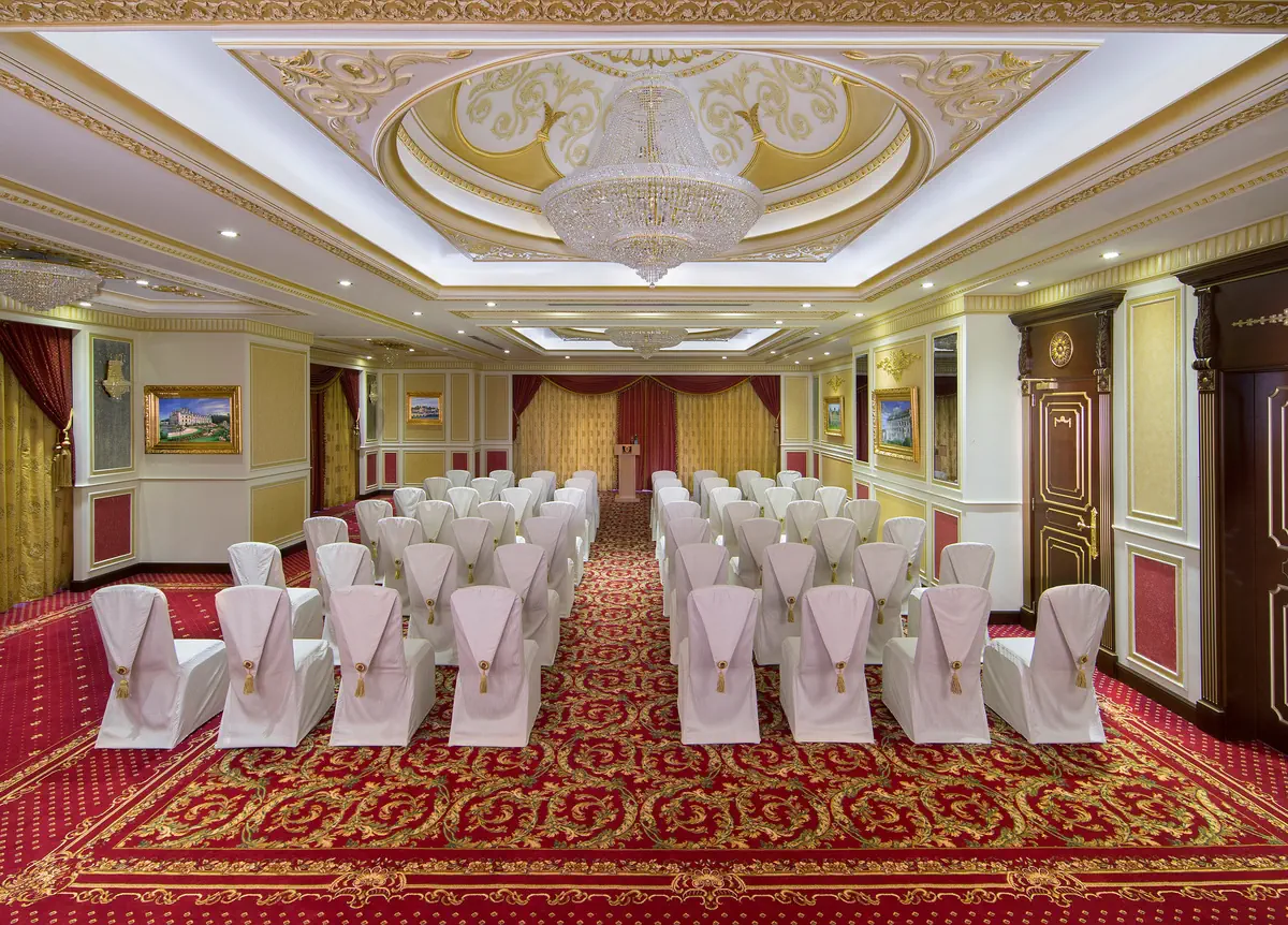 Royal Rose Abu Dhabi, a Curio Collection by Hilton - zdjęcie 8