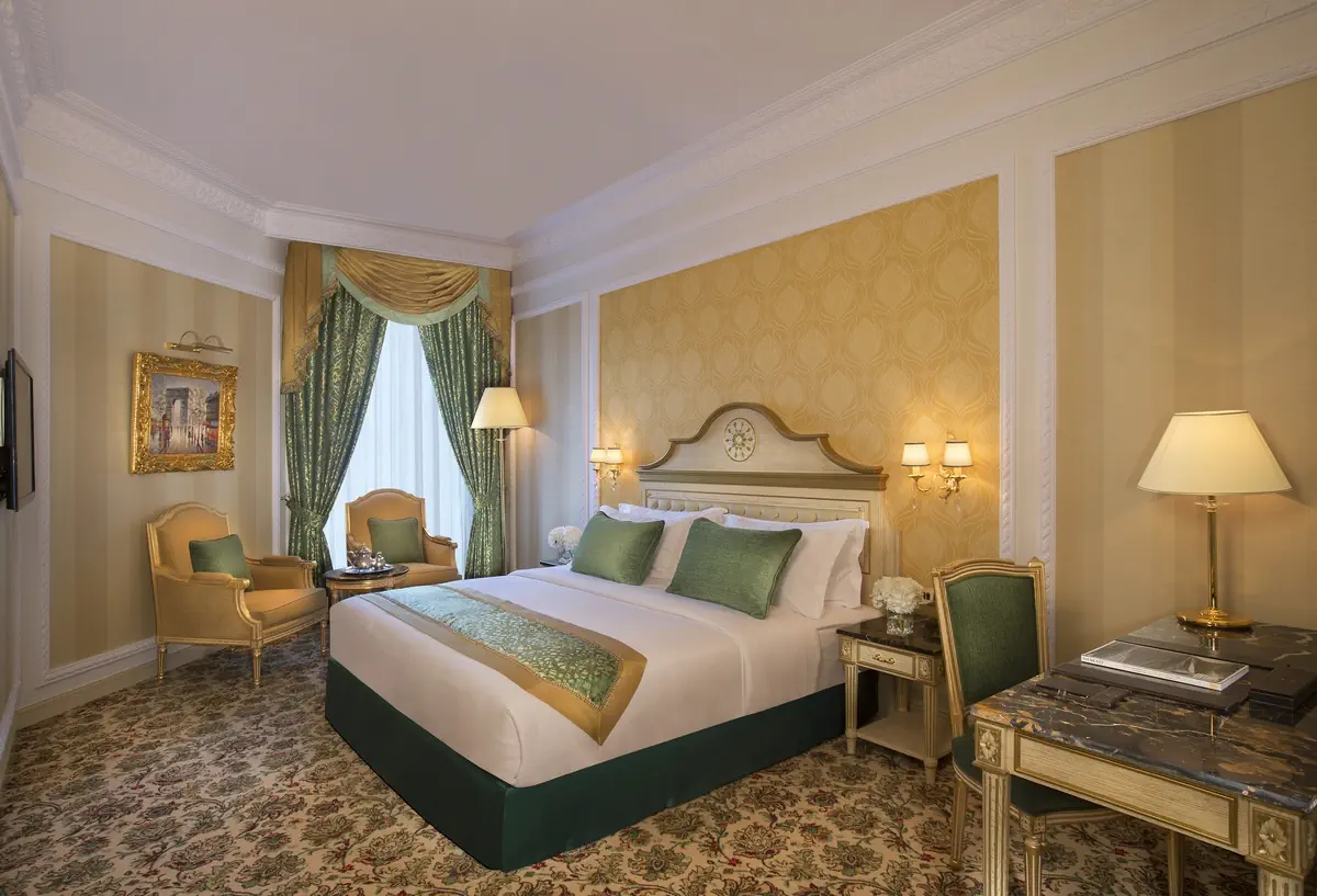 Royal Rose Abu Dhabi, a Curio Collection by Hilton - zdjęcie 12