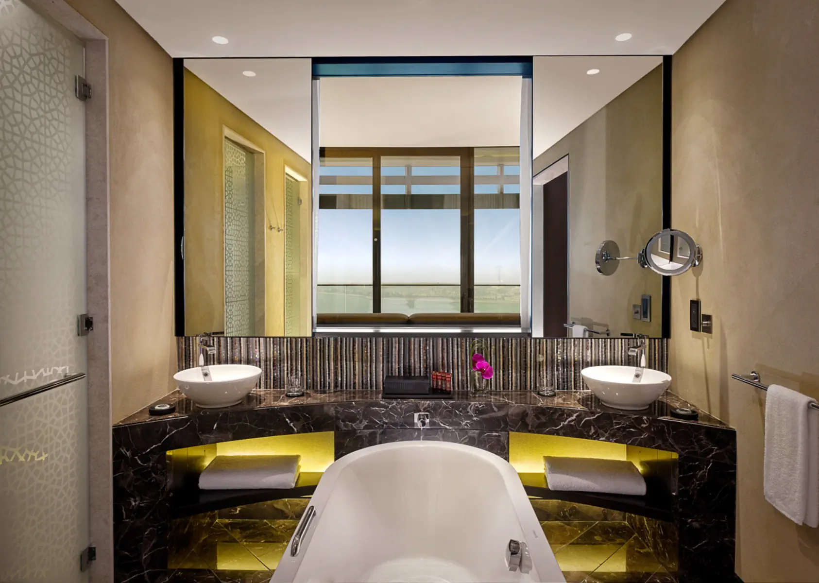 Grand Hyatt Abu Dhabi Hotel & Residences Emirates Pearl - zdjęcie 7