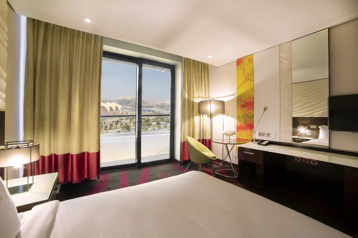 Yas Plaza Mangroves by IHG (Yas Island) - zdjęcie 16