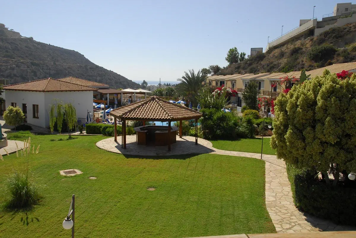Hylatio Tourist Village