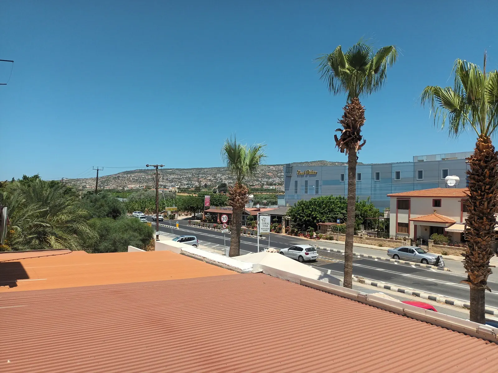 Petsas Apartments