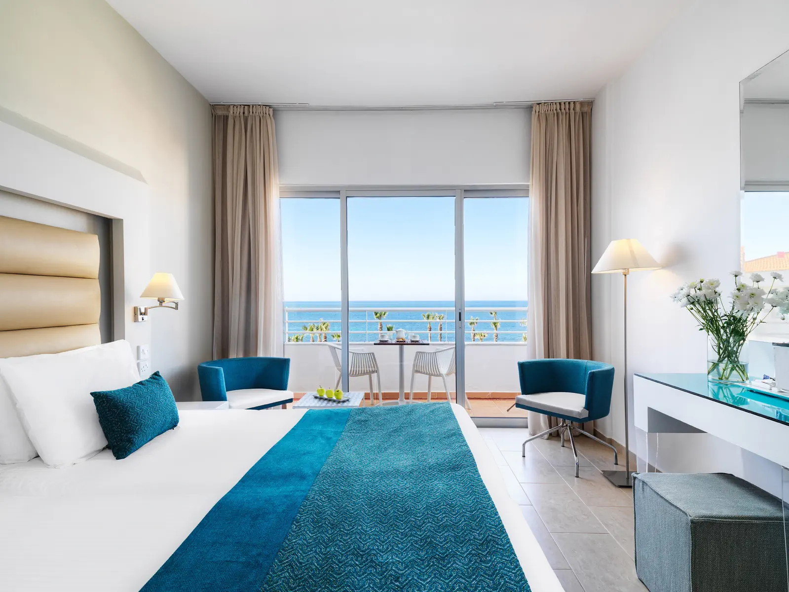 Leonardo Cypria Bay