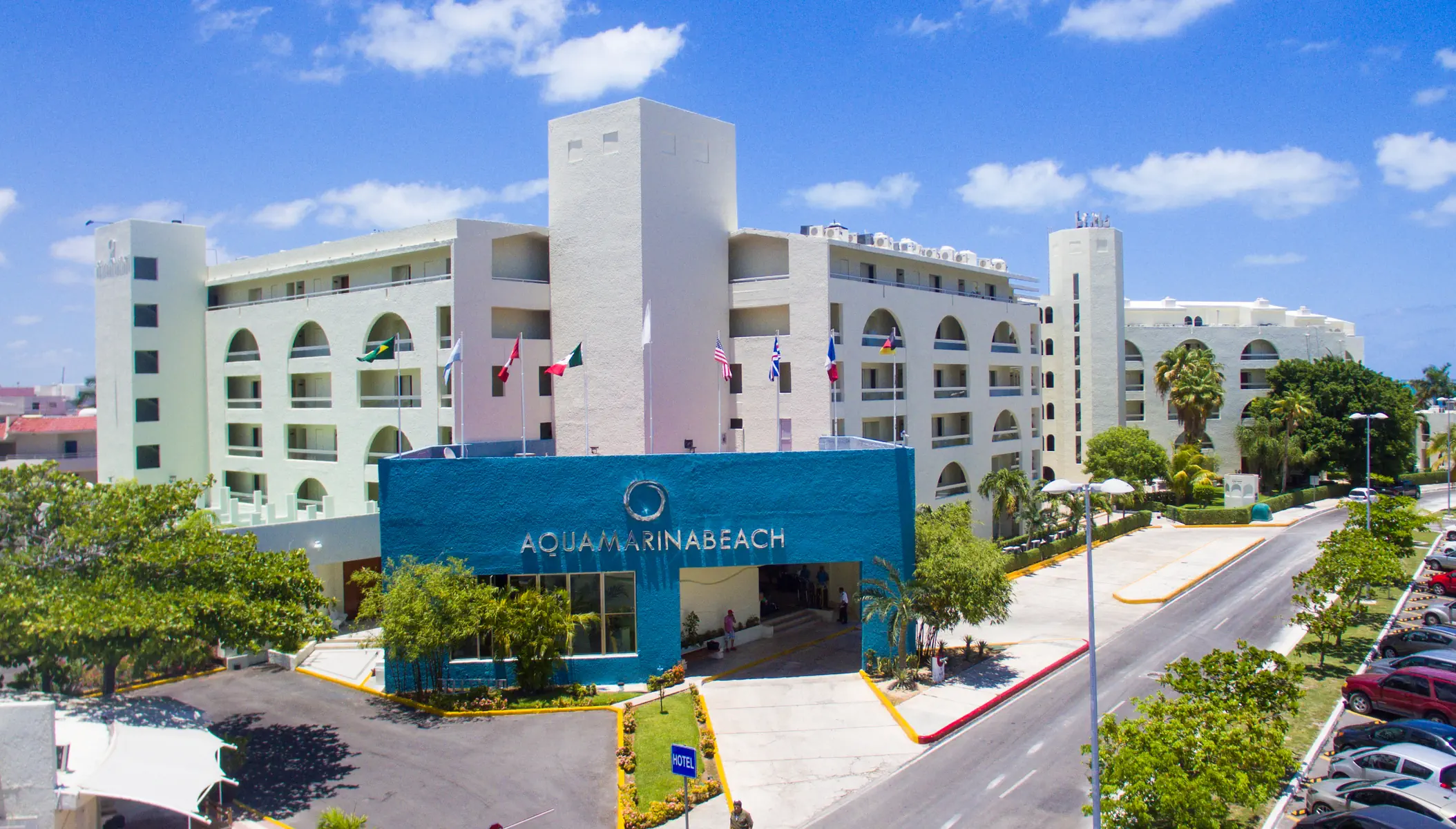 Aquamarina Beach Resort