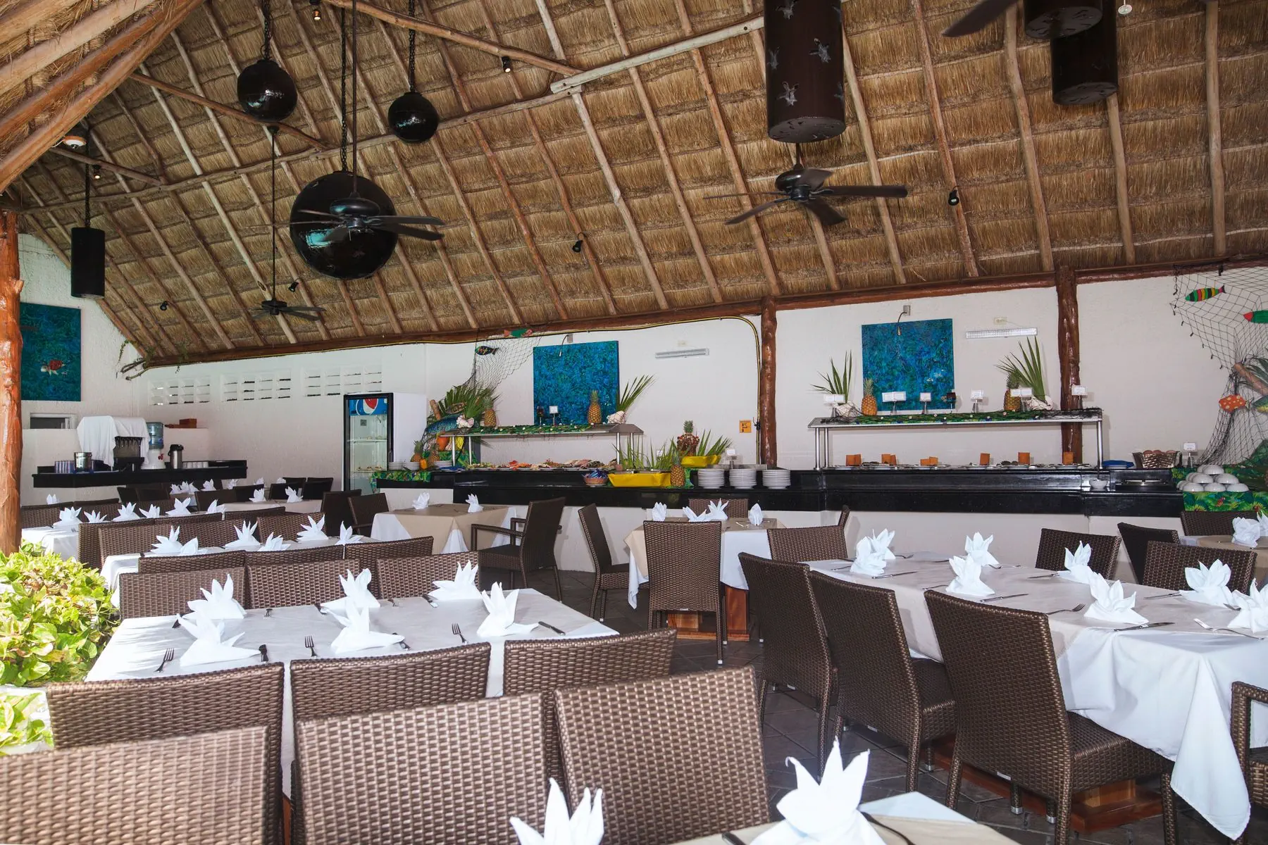 Aquamarina Beach Resort
