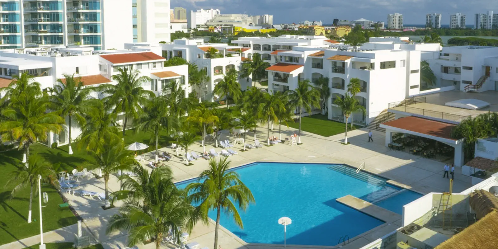 Beachscape Kin Ha Villas & Suites Cancun