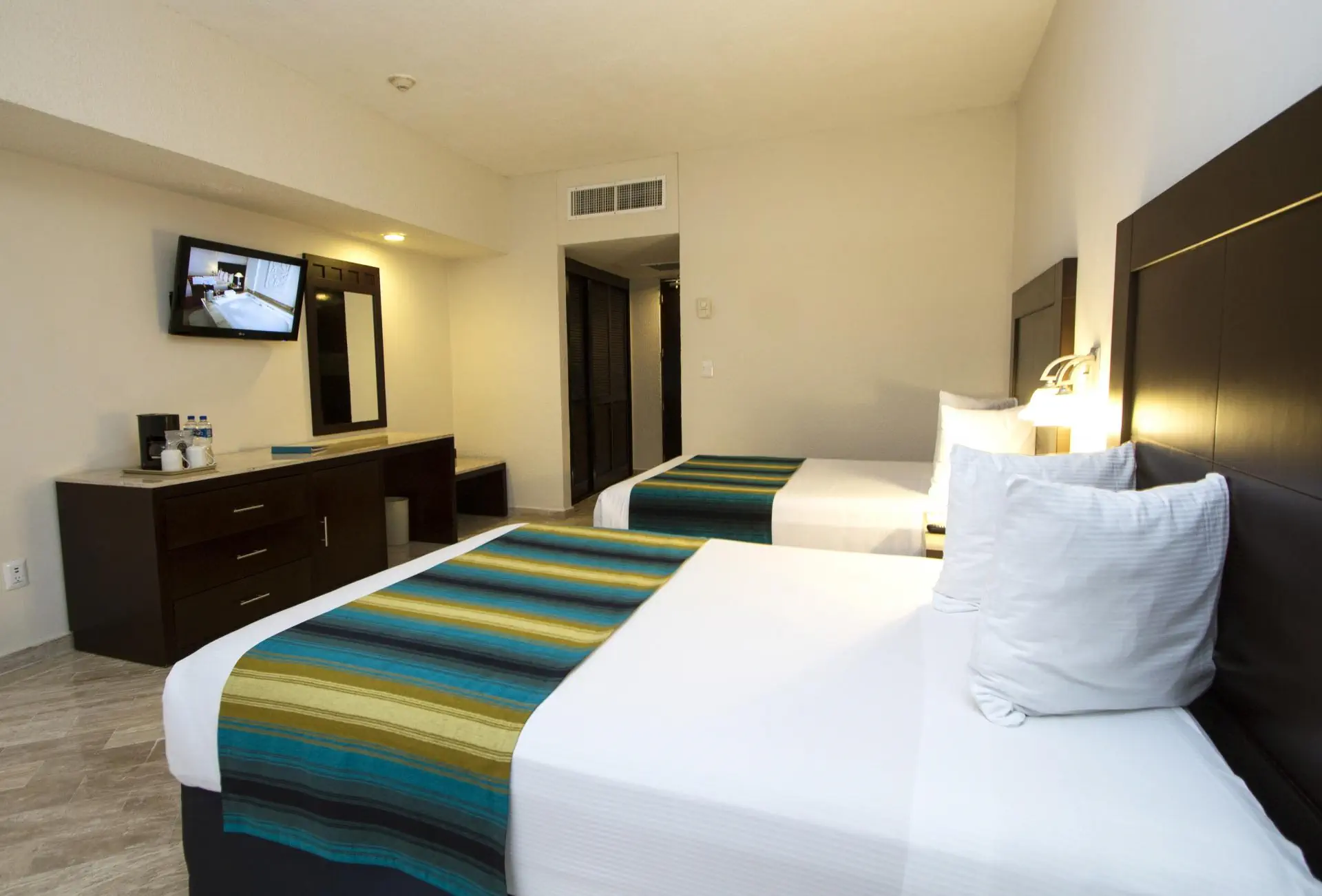 Crown Paradise Club Cancun All Inclusive Resort
