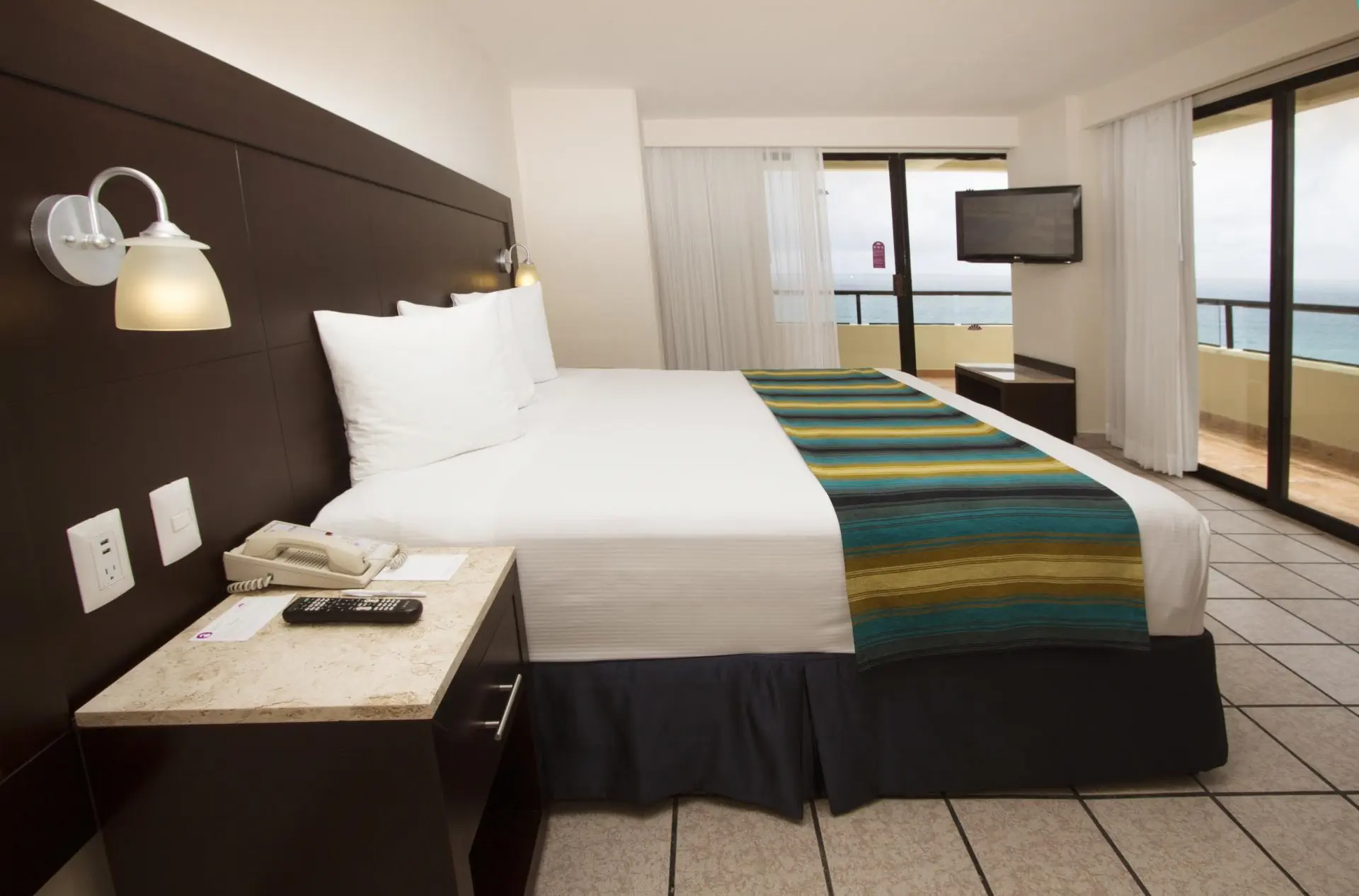 Crown Paradise Club Cancun All Inclusive Resort