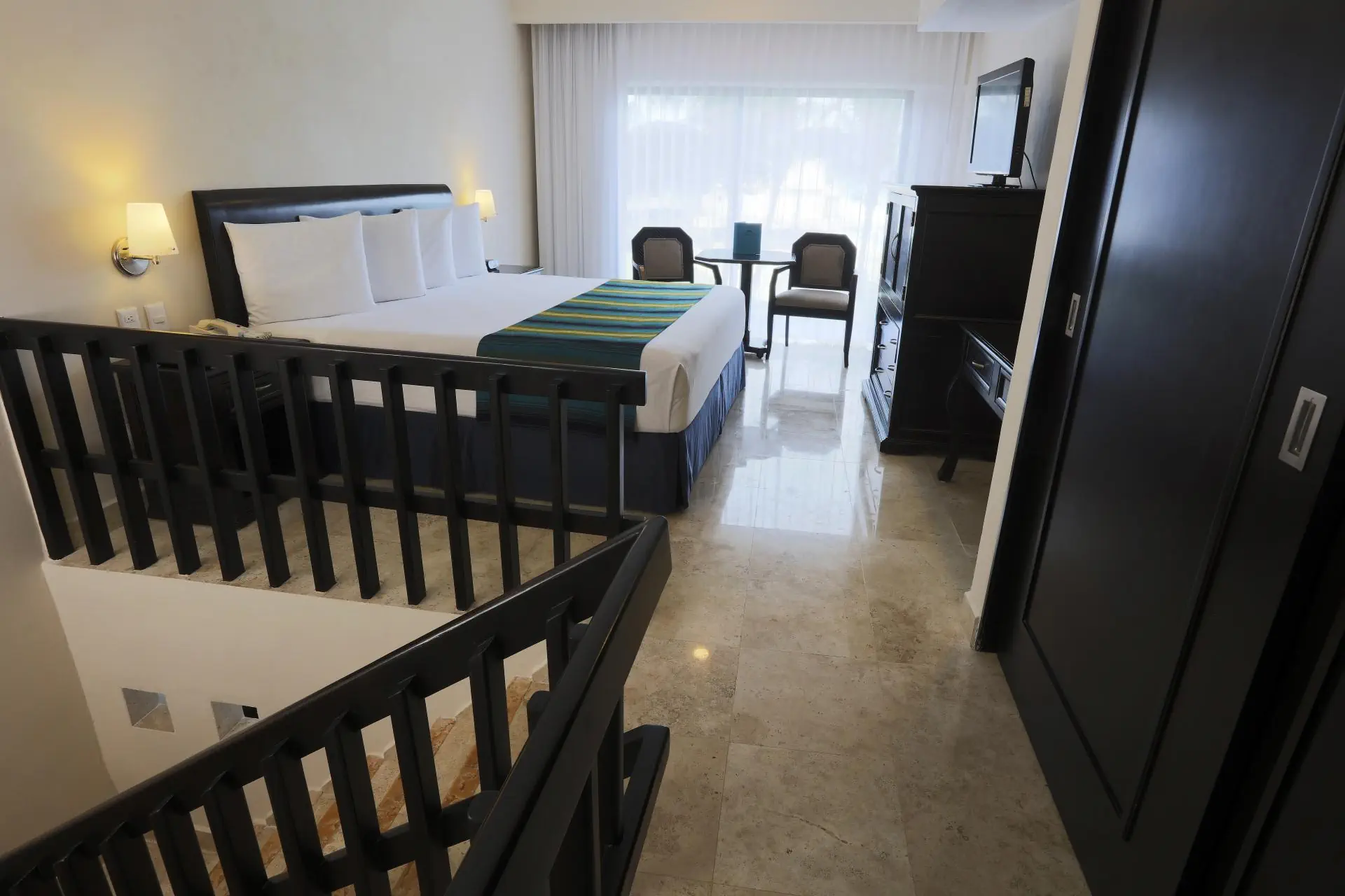 Crown Paradise Club Cancun All Inclusive Resort