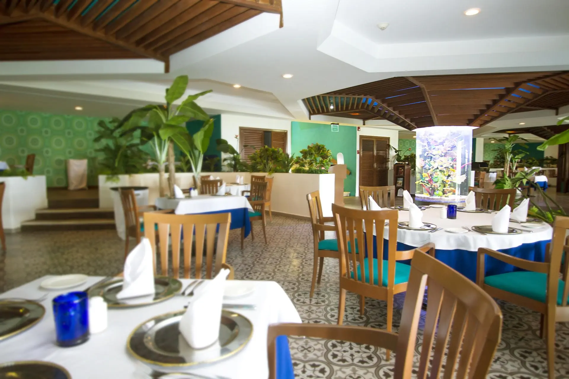 Crown Paradise Club Cancun All Inclusive Resort