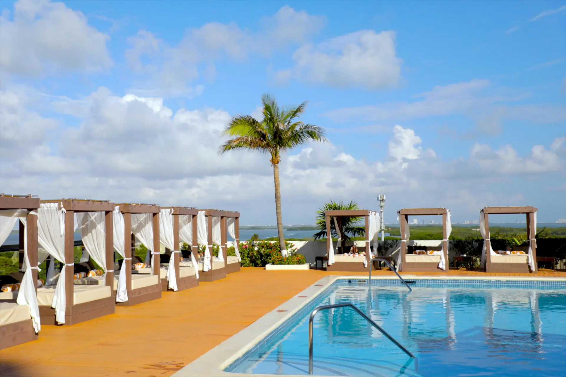 Crown Paradise Club Cancun All Inclusive Resort