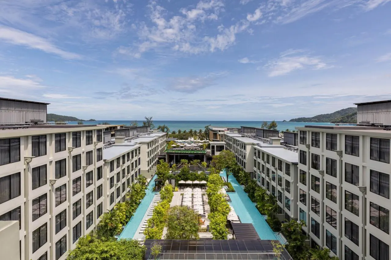 Four Points by Sheraton Phuket Patong Beach Resort - zdjęcie 2
