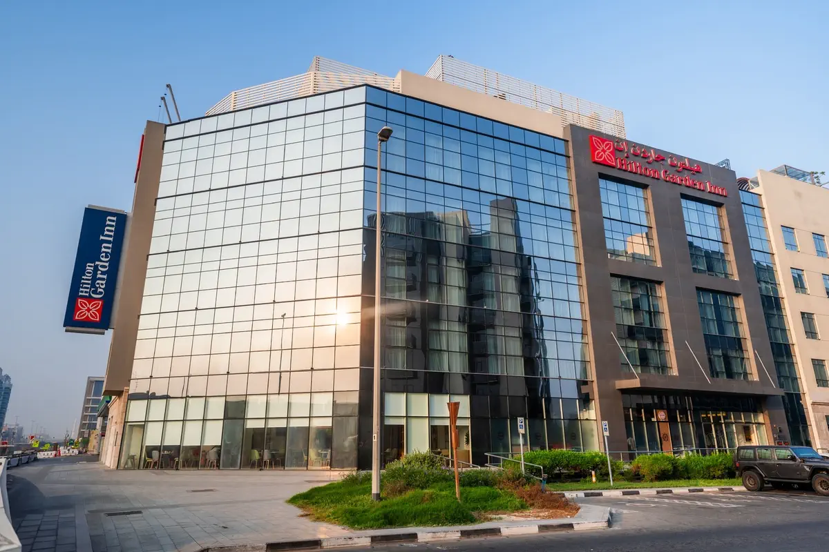Hilton Garden Inn Dubai Jumeirah - zdjęcie 2