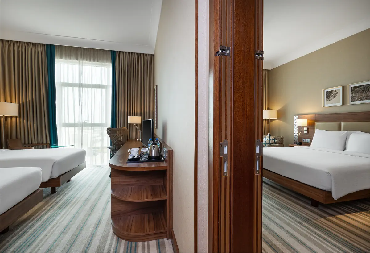 Hilton Garden Inn Dubai Jumeirah - zdjęcie 9
