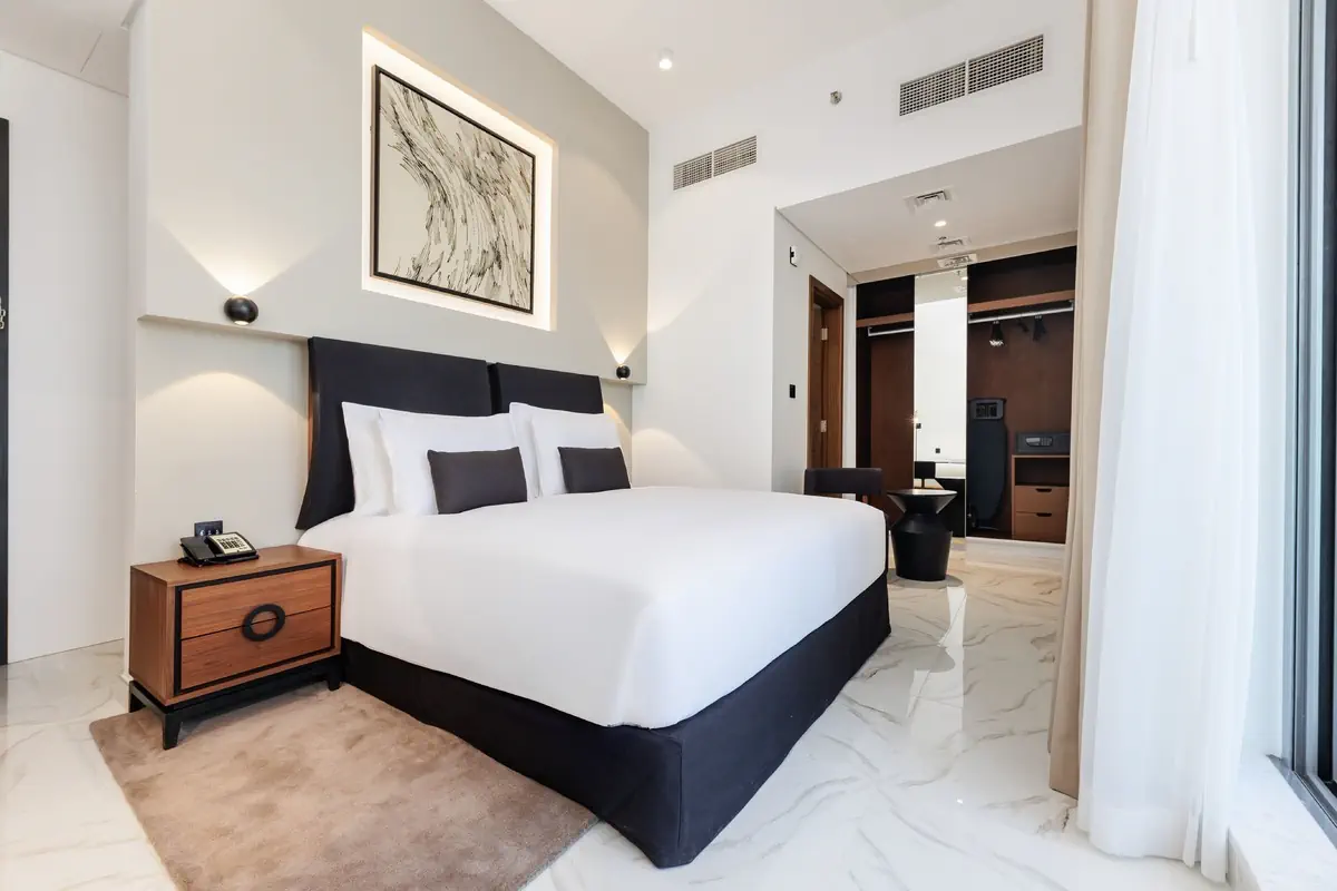 Holiday Inn Dubai Village Circle