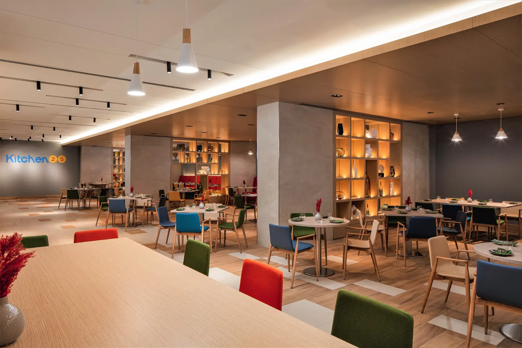 Holiday Inn & Suites Dubai Science Park