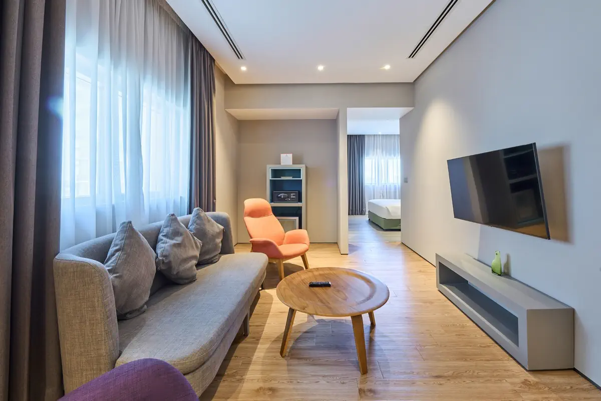 Ibis Styles Jumeirah - zdjęcie 8