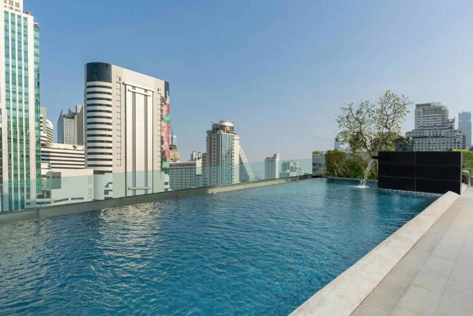 Novotel Ploenchit - zdjęcie 3