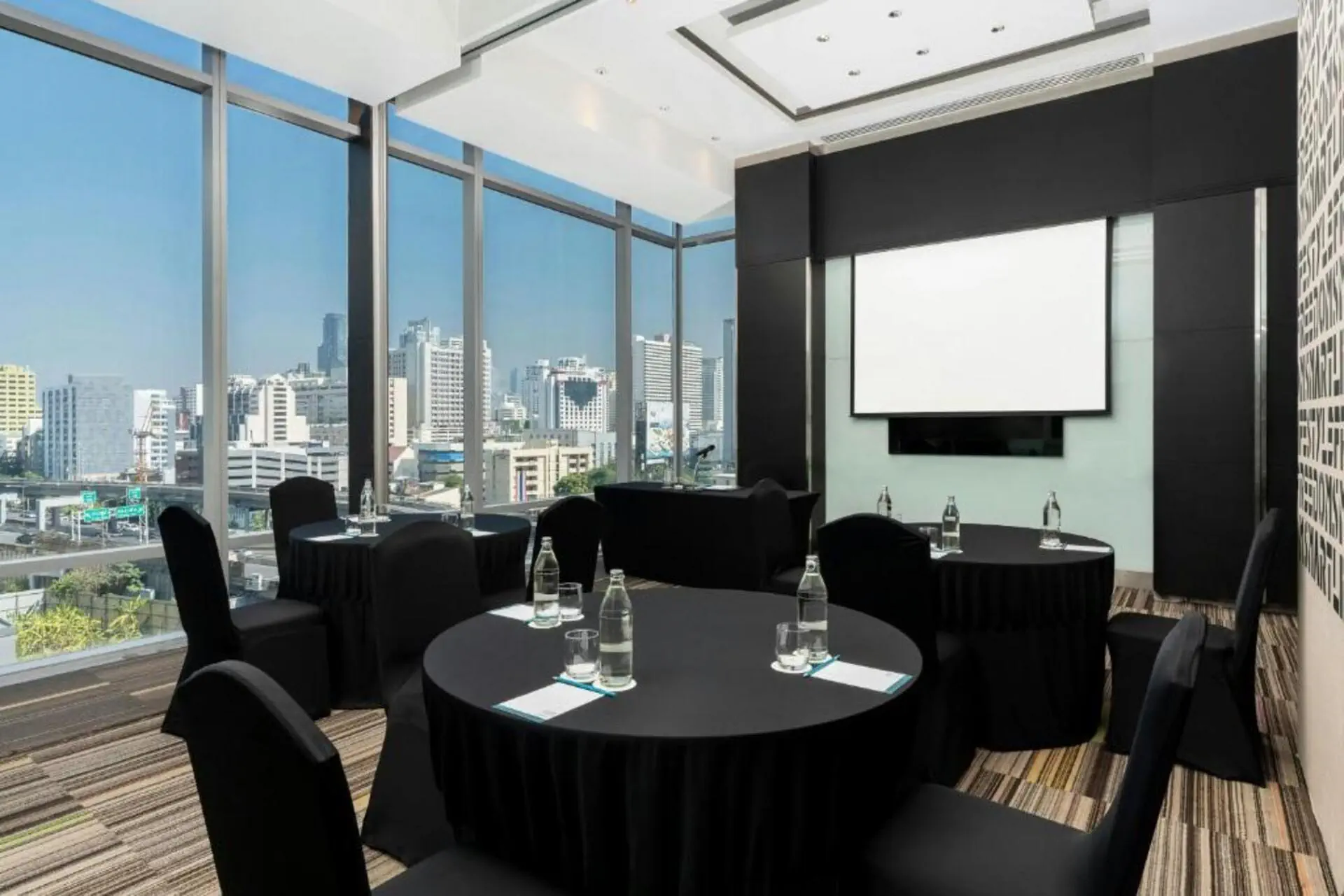 Novotel Ploenchit - zdjęcie 20