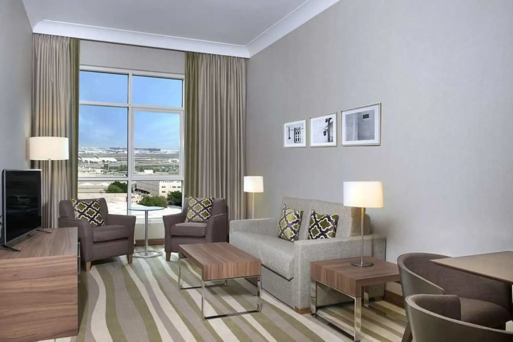 Hilton Garden Inn Dubai Deira - zdjęcie 10
