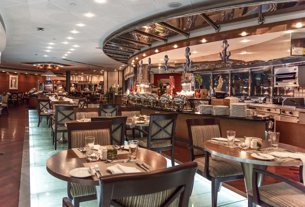 Swissotel Al Murooj Dubai - zdjęcie 5