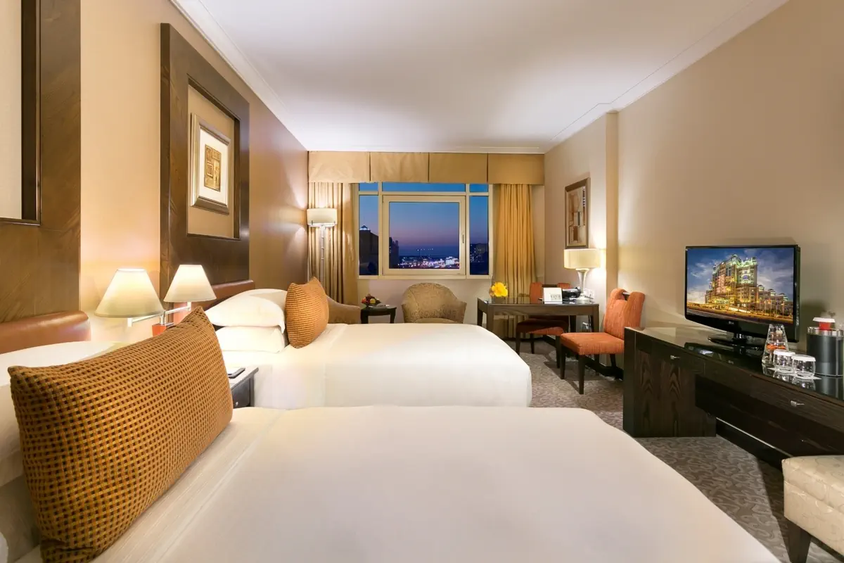 Swissotel Al Murooj Dubai - zdjęcie 13