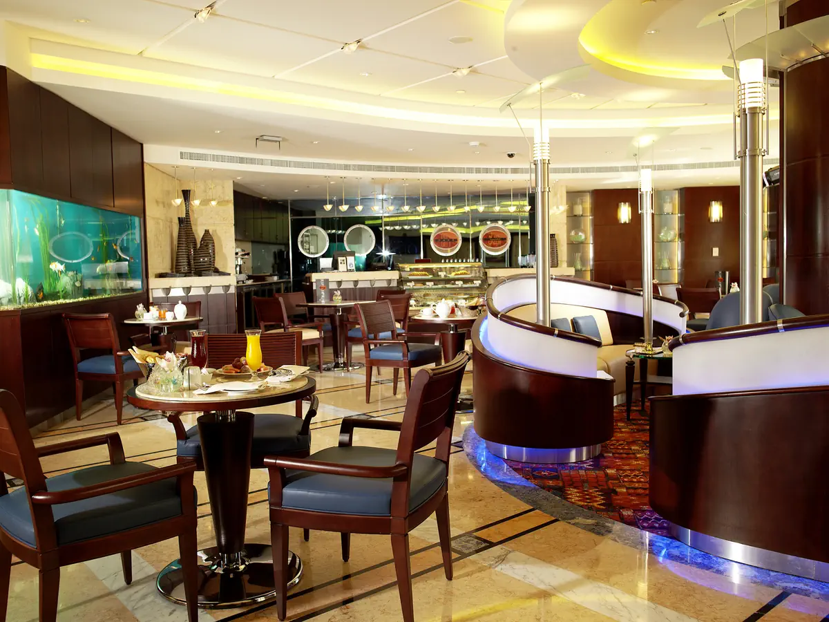 Swissotel Al Murooj Dubai - zdjęcie 6