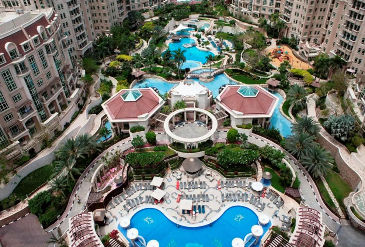 Swissotel Al Murooj Dubai - zdjęcie 3