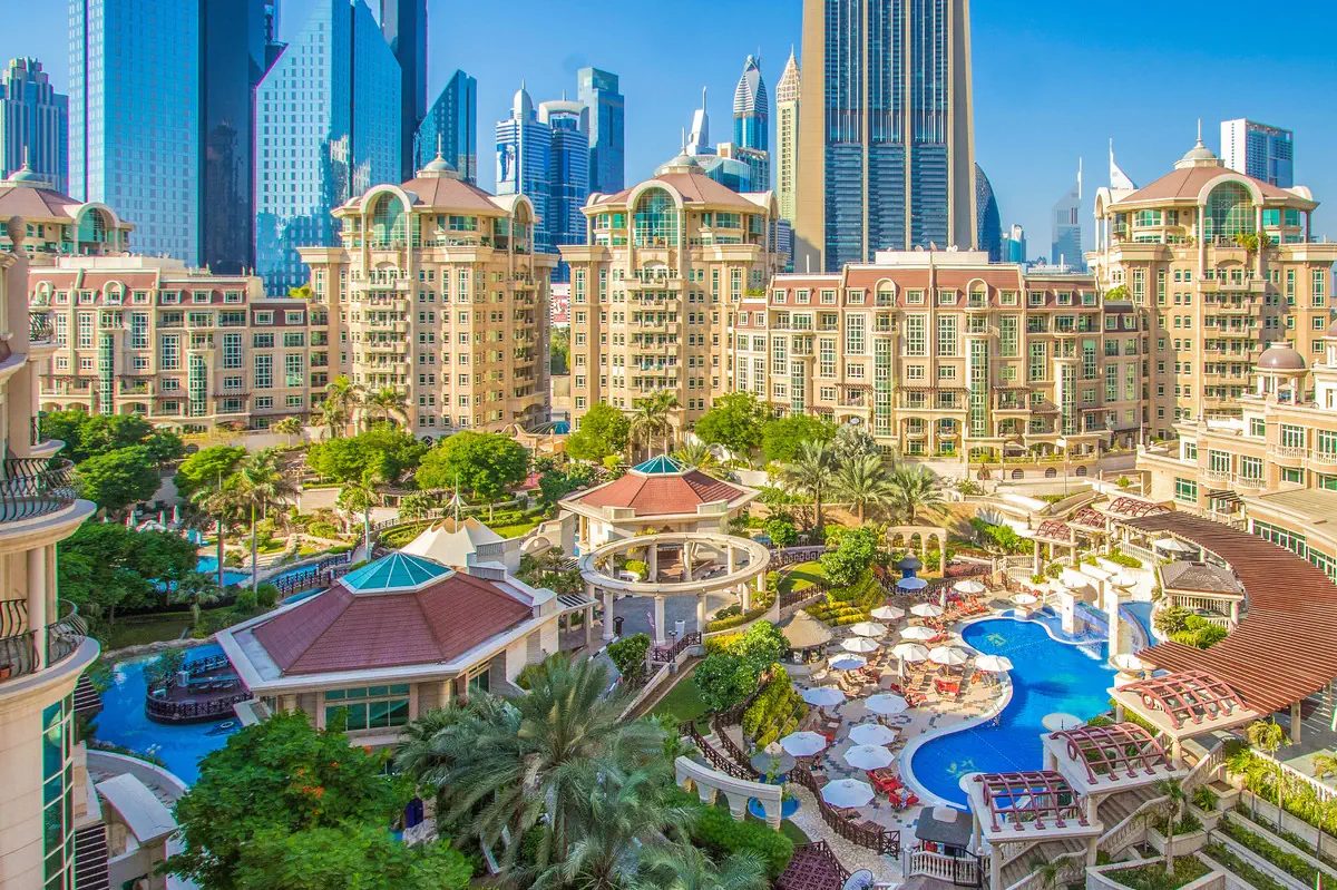 Swissotel Al Murooj Dubai - zdjęcie 2