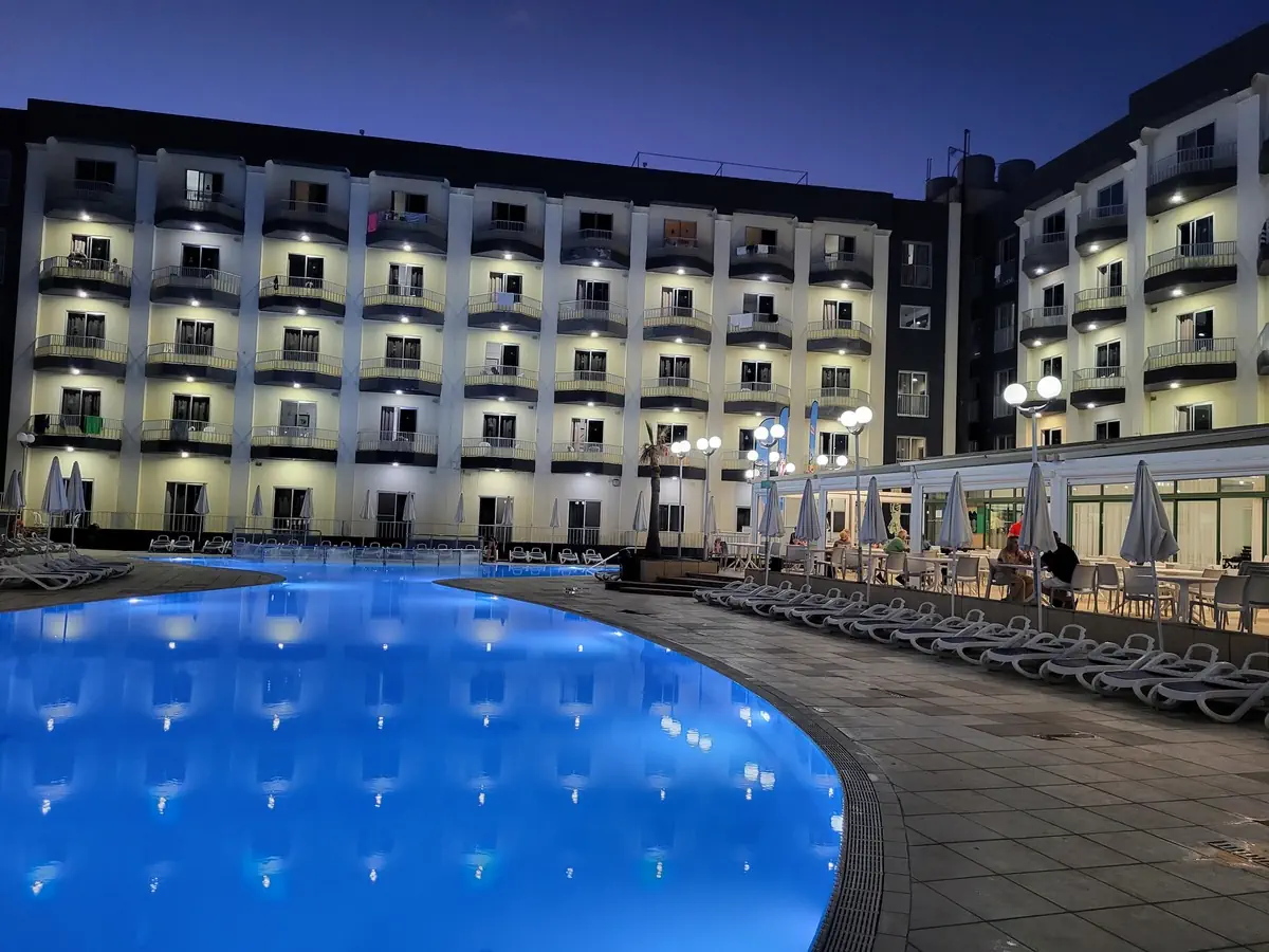 Topaz Hotel