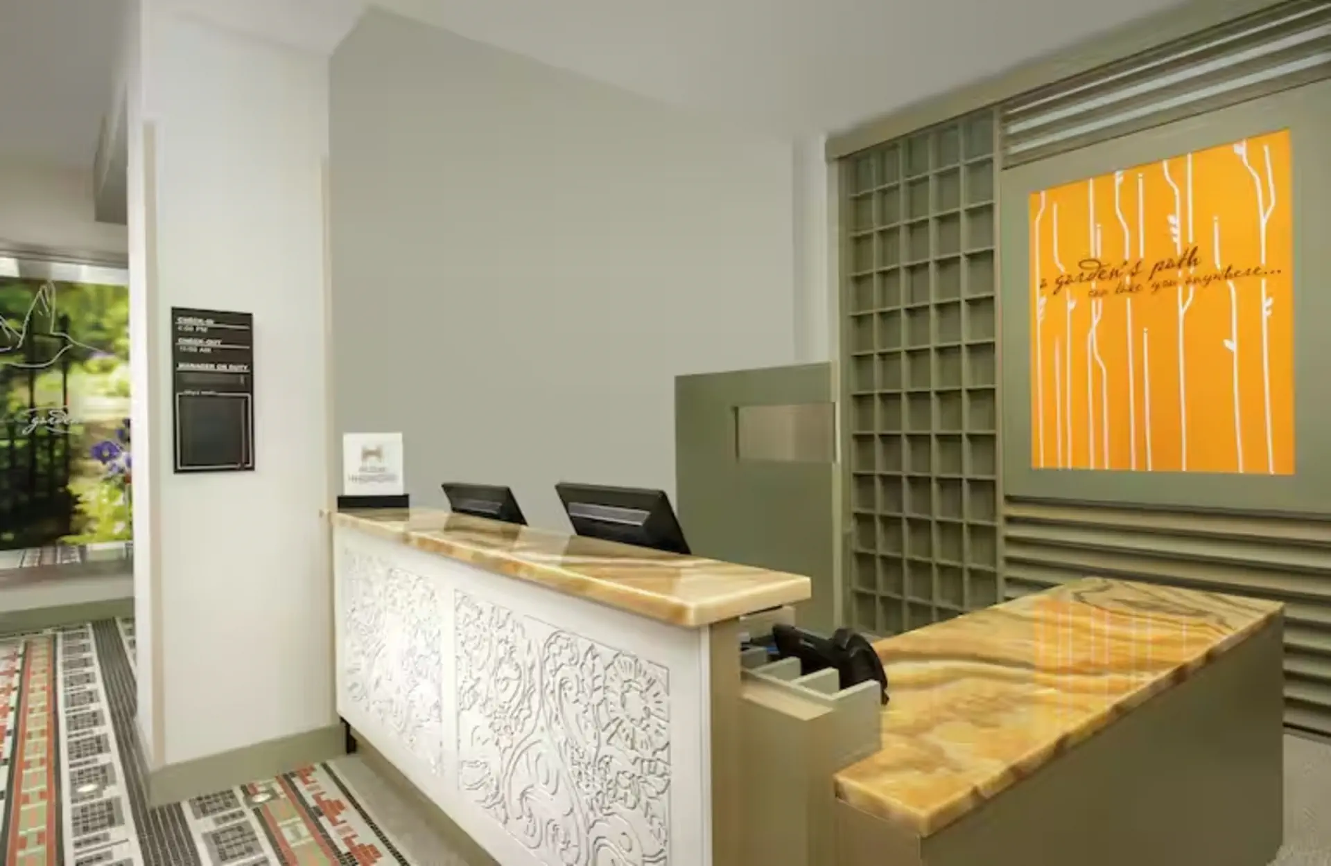 Hilton Garden Inn Miami South Beach - zdjęcie 3