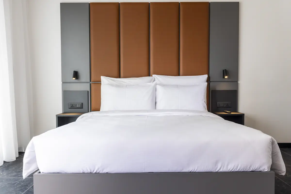 The Londoner Hotel St. Julian s
