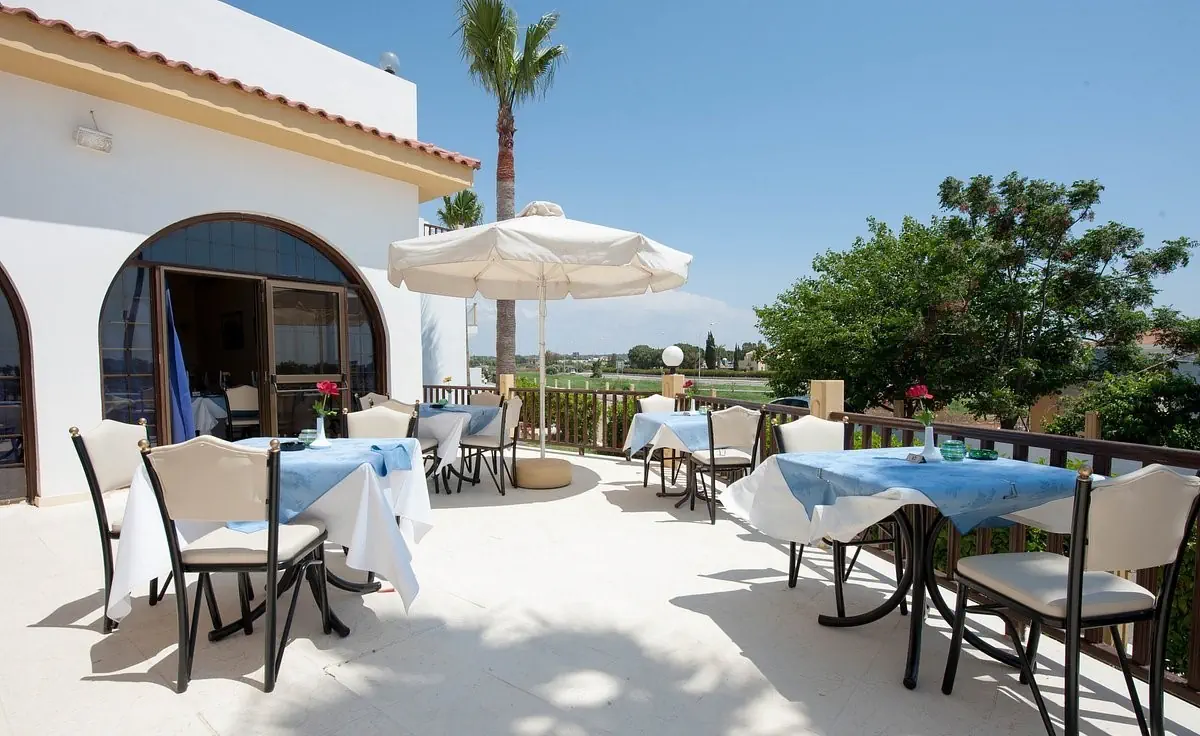 Cosmelenia Hotel Apartments